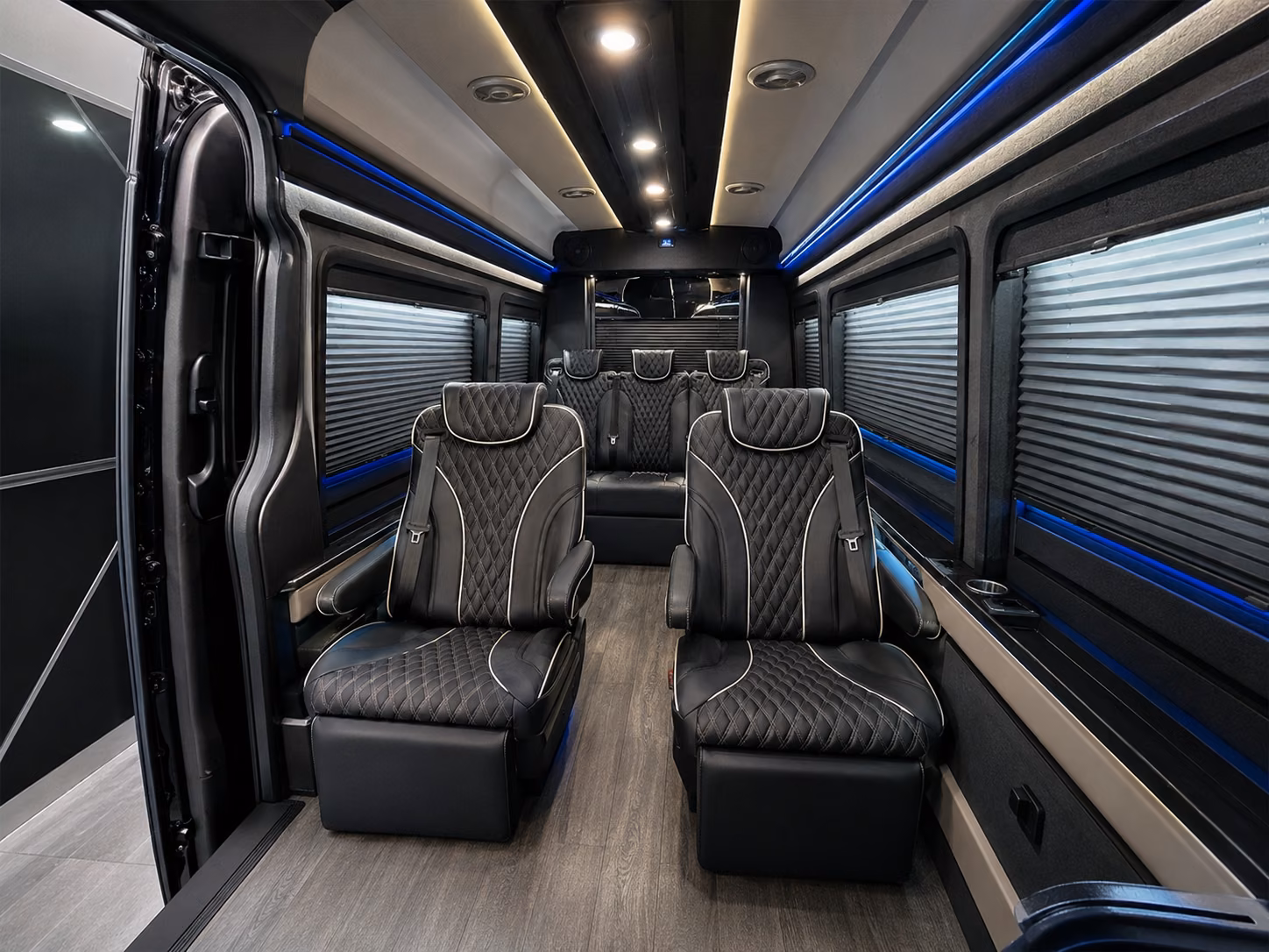 bishop international airport fnt bus rentals from sterling heights
