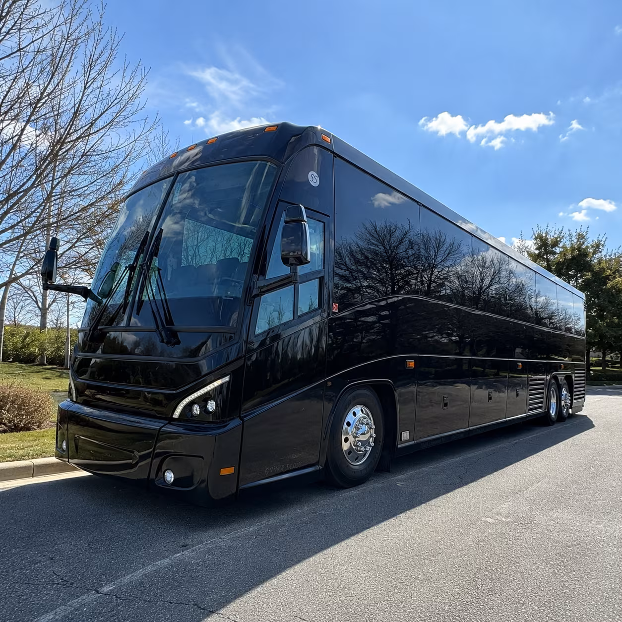how distance and duration affect charter bus rates in sterling heights