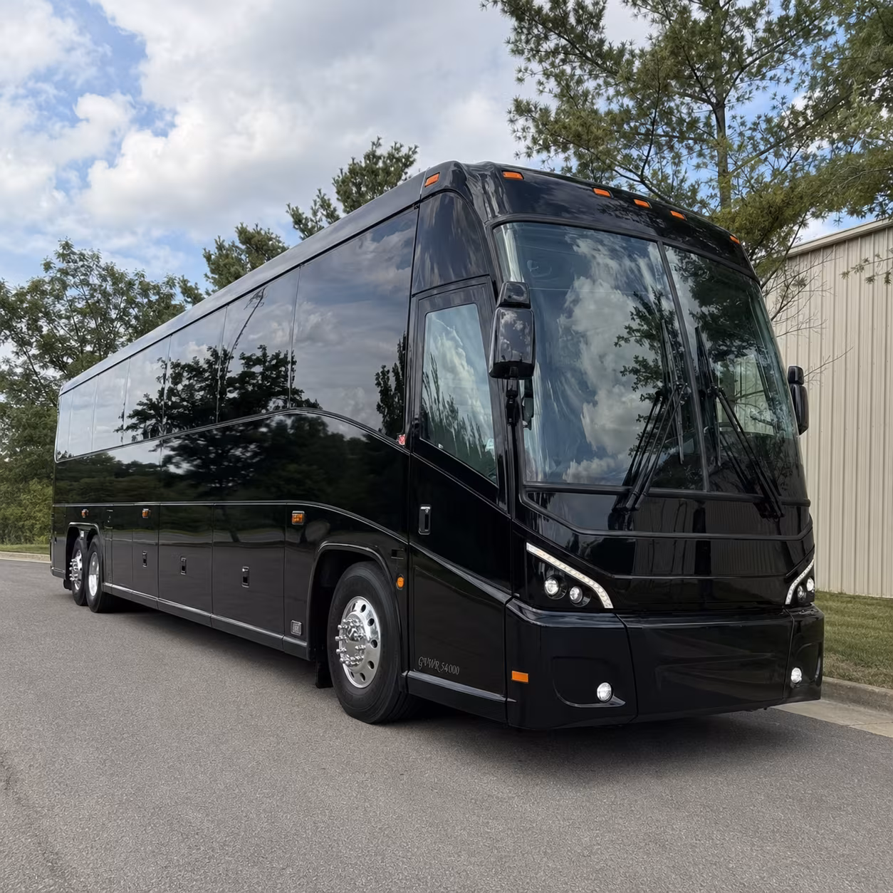 long distance bus trips from sterling heights to cedar point and toledo