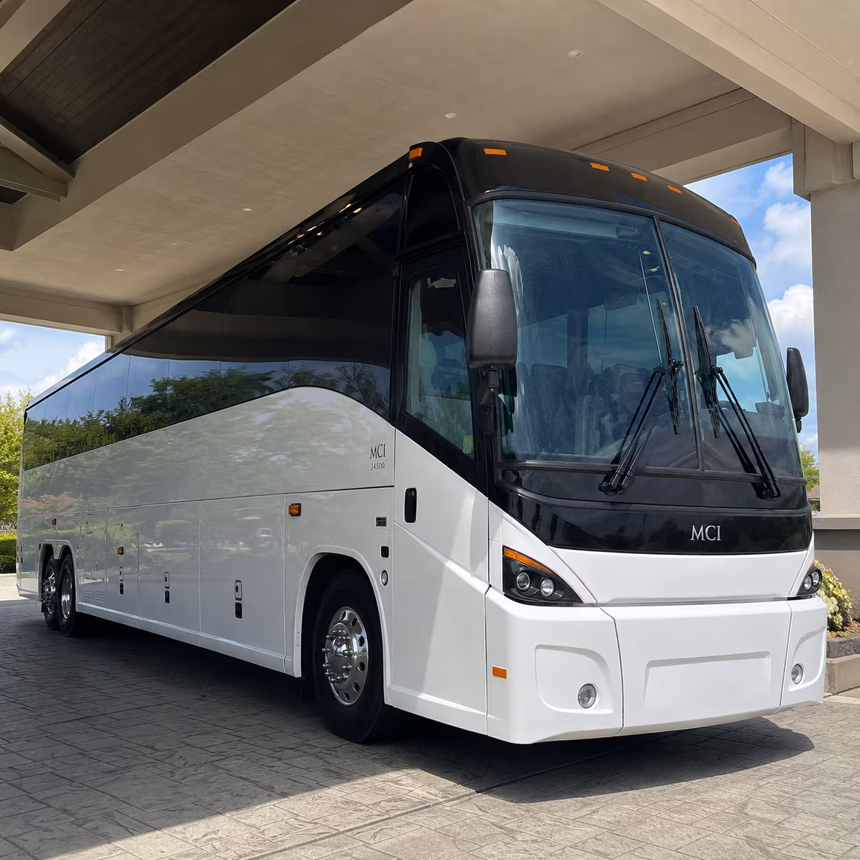 park and ride shuttle buses connecting sterling heights workers to i 696 and m 59