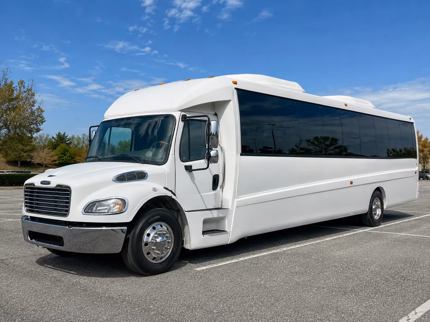 sterling heights 30 passenger party bus