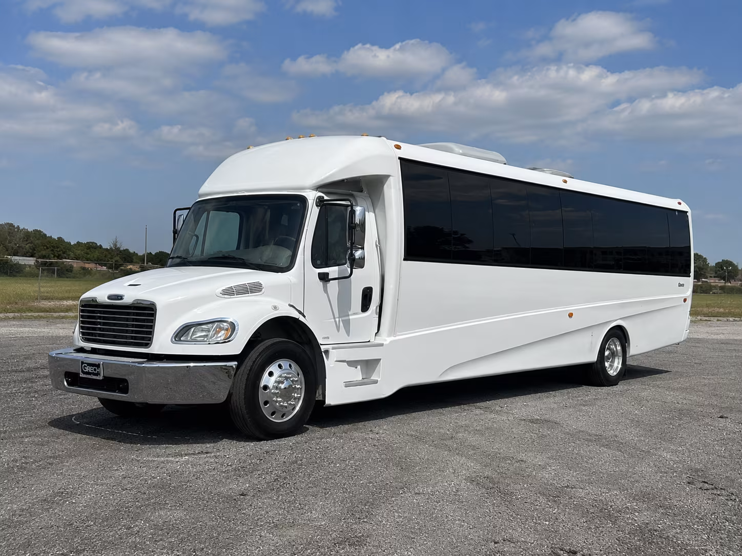 sterling heights 50 passenger party bus