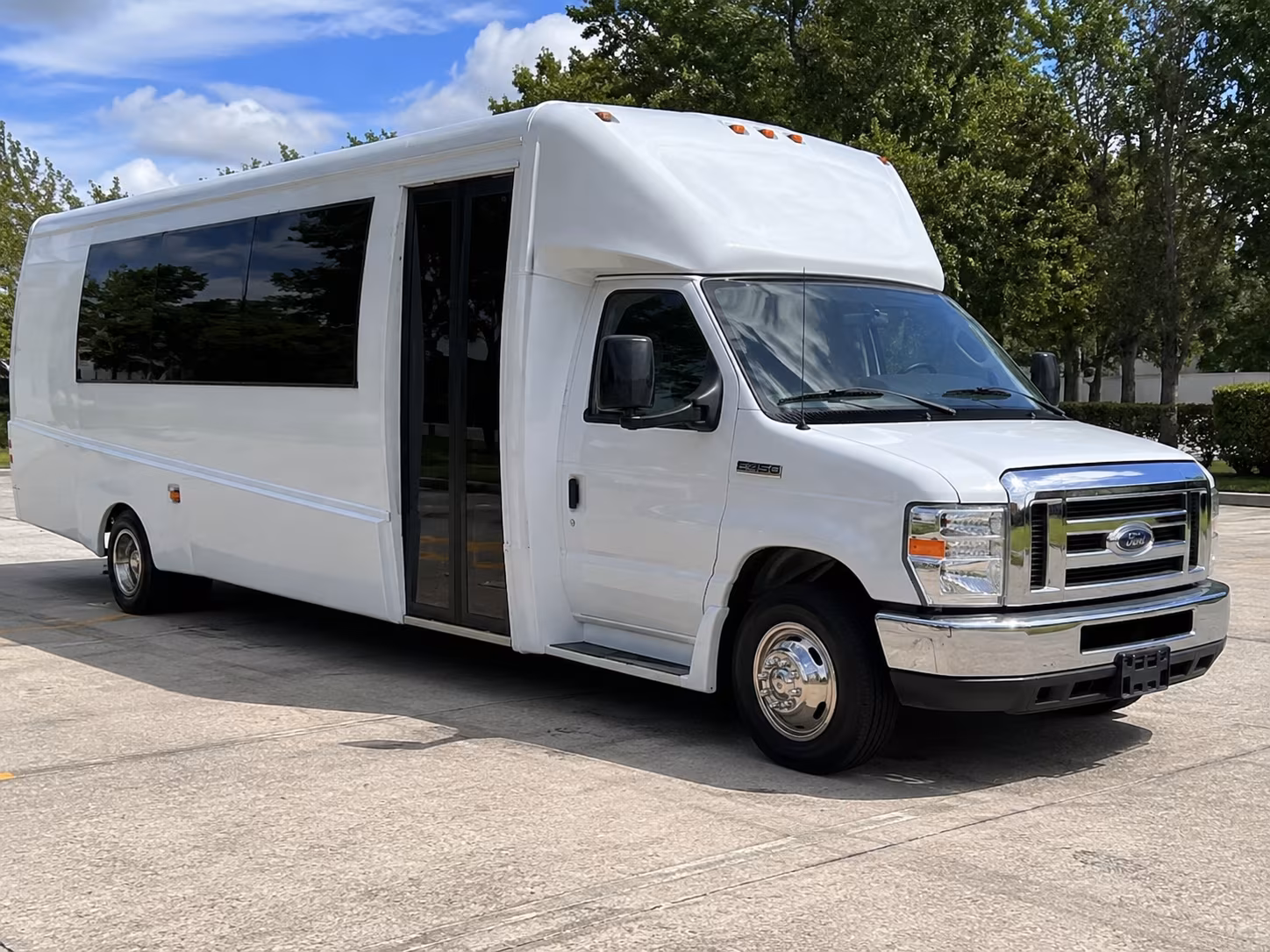sterling heights corporate party bus rental